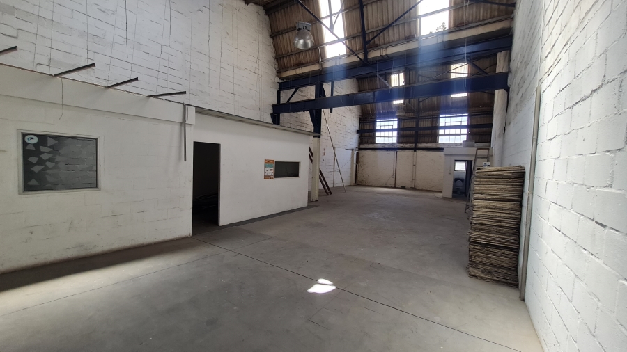 To Let commercial Property for Rent in Woodstock Western Cape